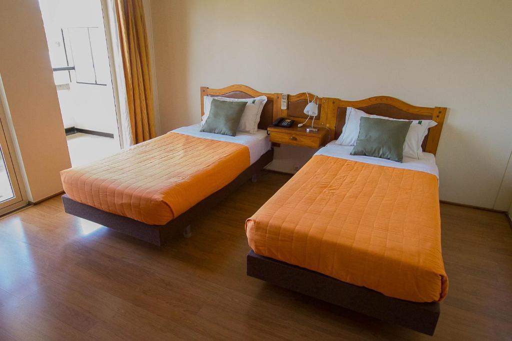 S. Mamede Hotel Guimarães Room photo